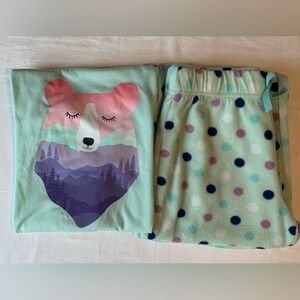 Eddie Bauer cosy fall / winter pajamas, size M, 10/12. Fleece bottoms